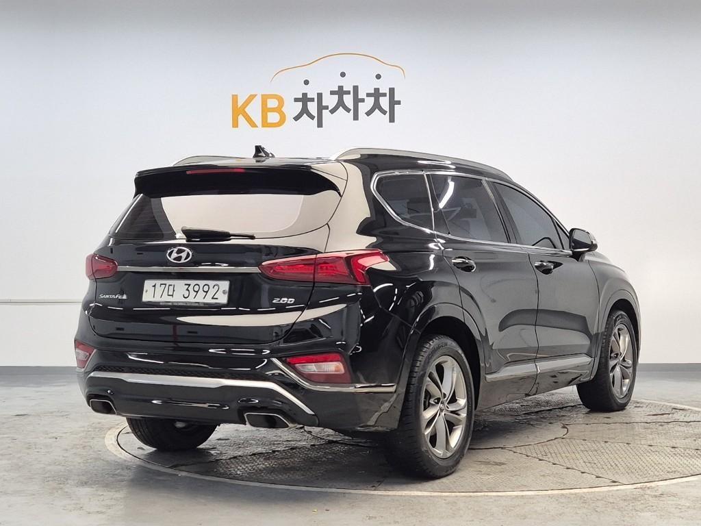 HYUNDAI Santa Fe - Vista 4