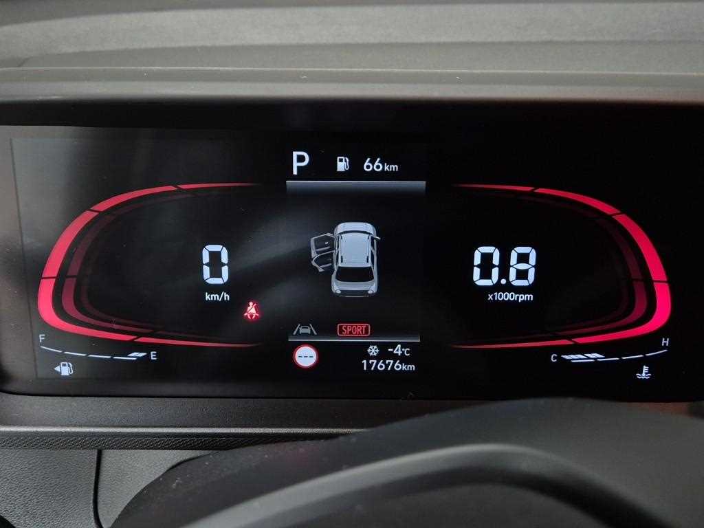 HYUNDAI Casper - Vista 6