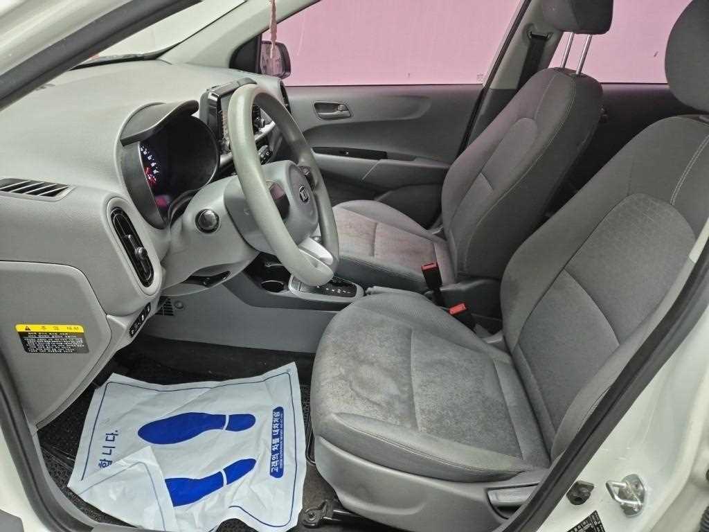 KIA Morning - Vista 11