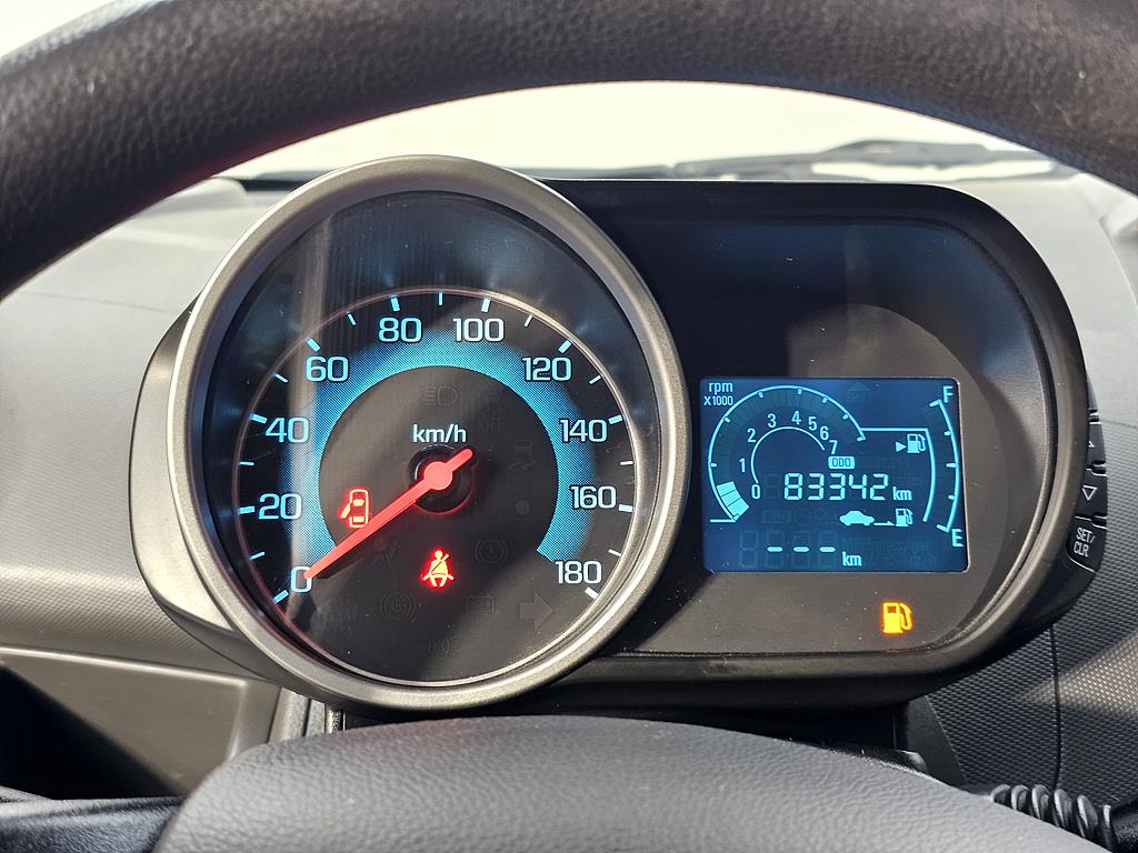 Chevrolet Spark - Vista 7