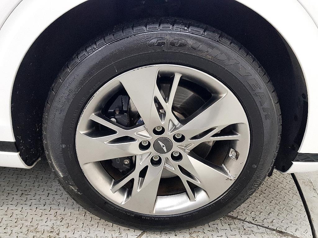 Genesis GV70 2021 Blanco - Importación desde Corea - HF Imports Iquique - Foto 20