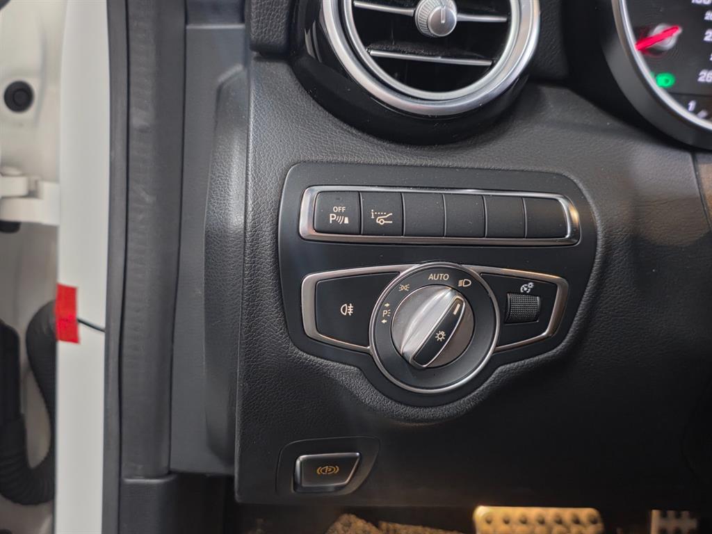 Mercedes Benz C Class 2018 Blanco - Importación desde Corea - HF Imports Iquique - Foto 18