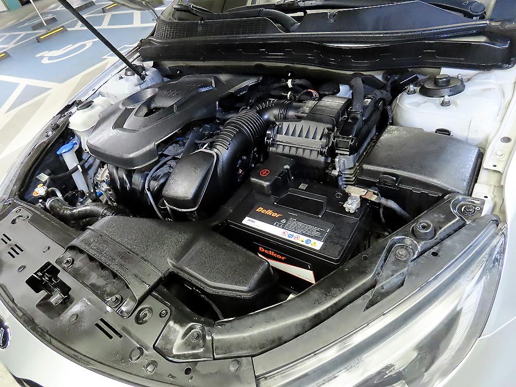 KIA K5 2015 Gris - Importación desde Corea - HF Imports Iquique - Foto 19