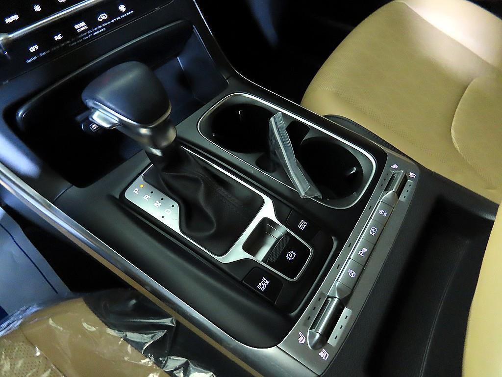 KIA Carnival 2021 - Importación desde Corea - HF Imports Iquique - Foto 13