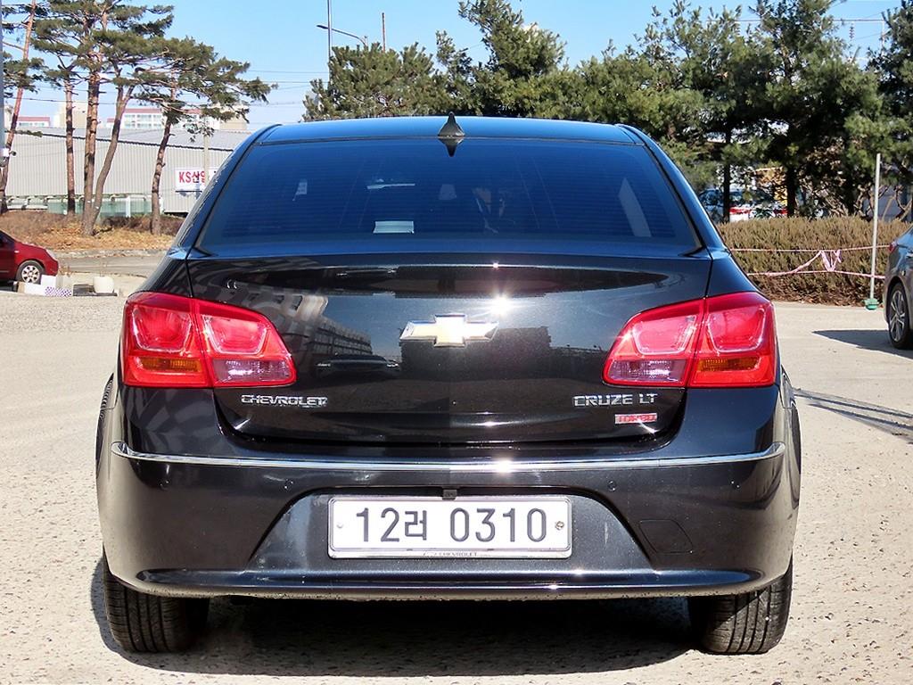 Chevrolet Cruise - Vista 4