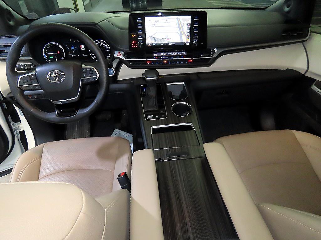 Toyota Siena - Vista 10