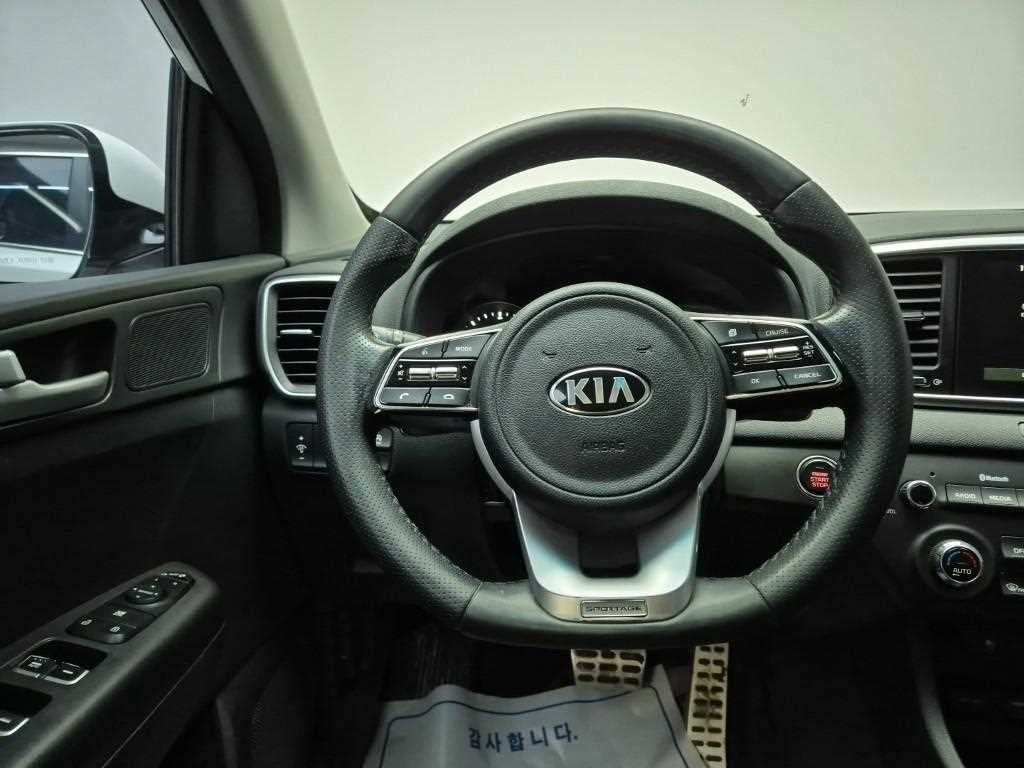 KIA Sportage - Vista 9