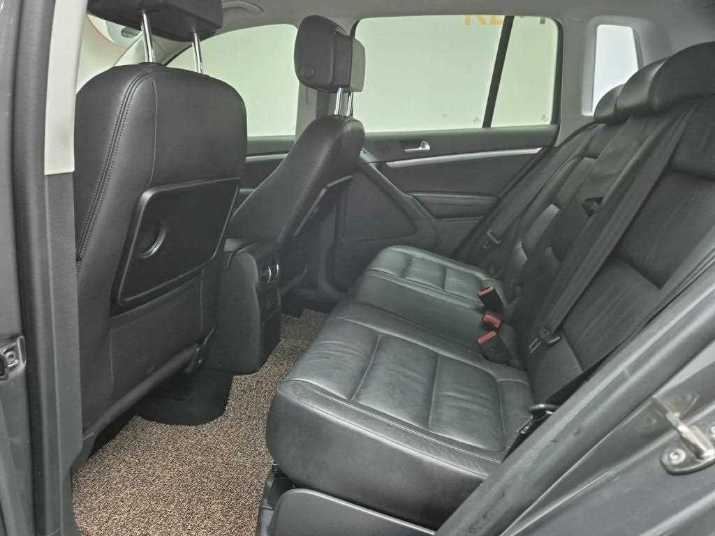 Volkswagen Tiguan - Vista 12