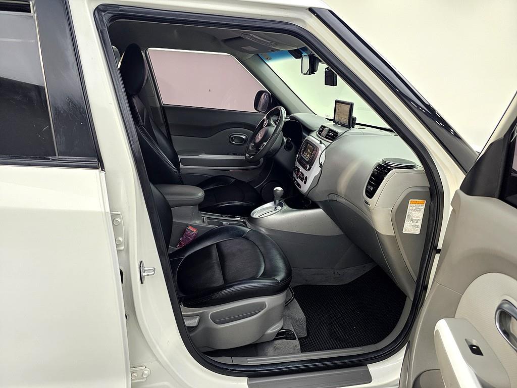 KIA Soul - Vista 11