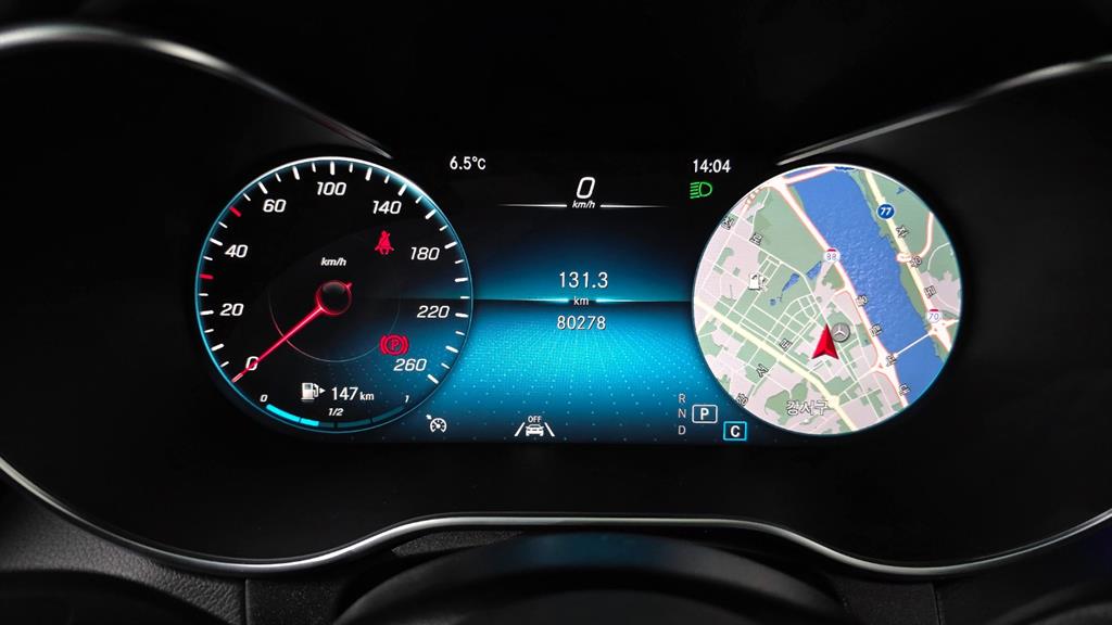 Mercedes Benz GLC Class - Vista 8