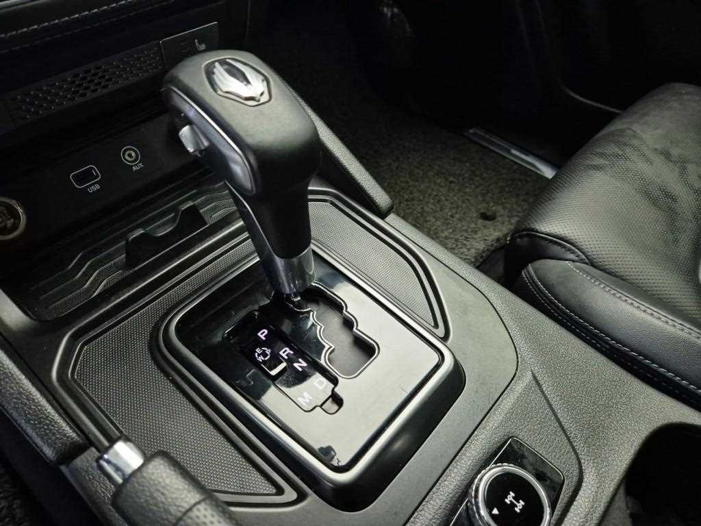 Ssangyong Rexton - Vista 8