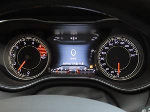 Jeep Cherokee - Vista 10