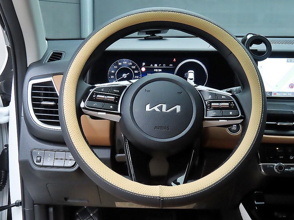 KIA Seltos - Vista 9