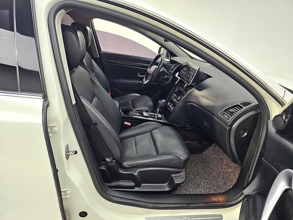 SAMSUNG SM7 - Vista 11