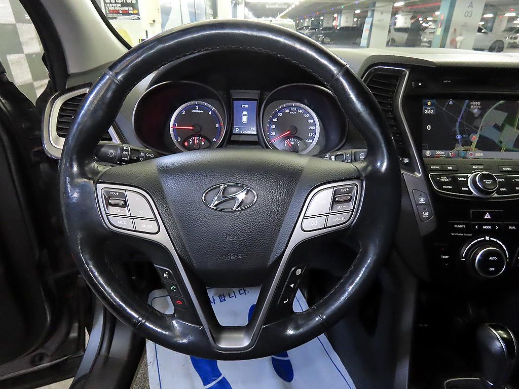 HYUNDAI Santa Fe - Vista 8