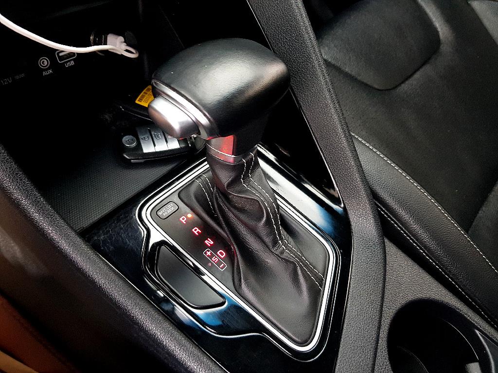 KIA Niro 2017 Azul - Importación desde Corea - HF Imports Iquique - Foto 13