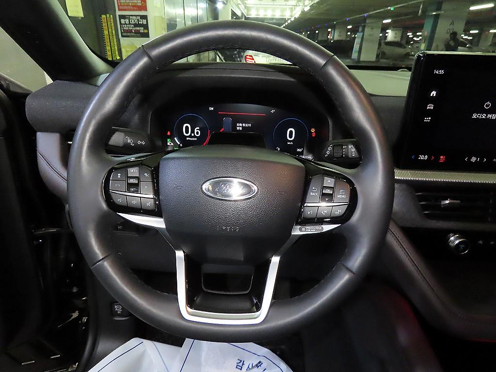 Ford Explorer - Vista 8