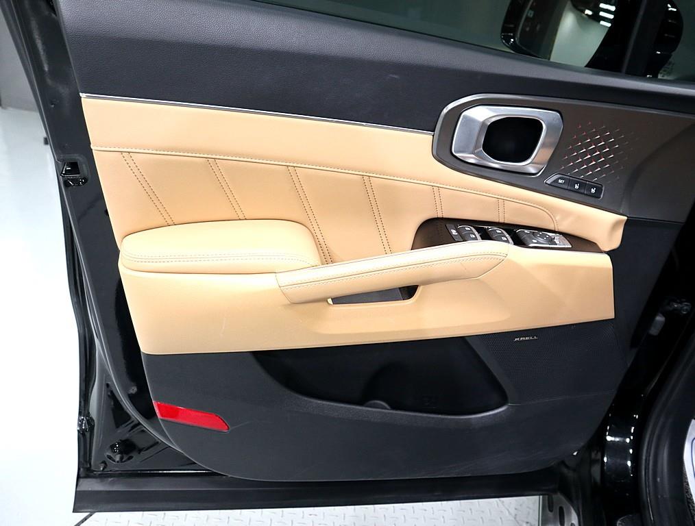 KIA Sorento - Vista 8