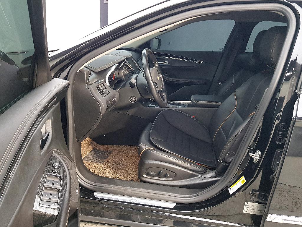 Chevrolet Impala - Vista 7