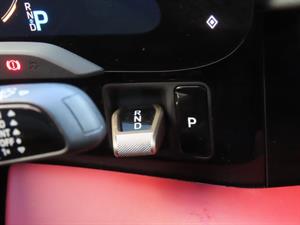 Porsche Taycan - Vista 12