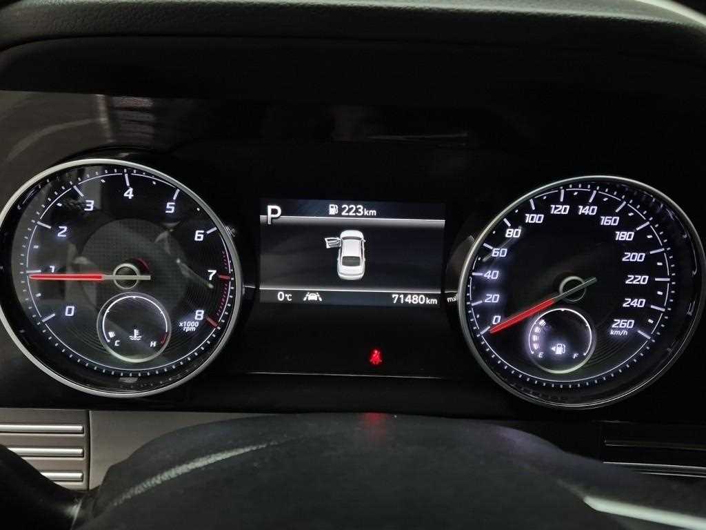 HYUNDAI Grandeur - Vista 6