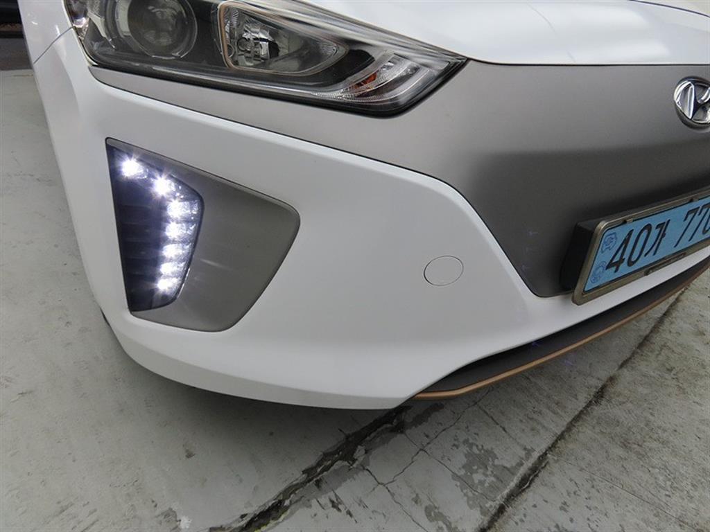HYUNDAI Ioniq 2018 Blanco - Importación desde Corea - HF Imports Iquique - Foto 17