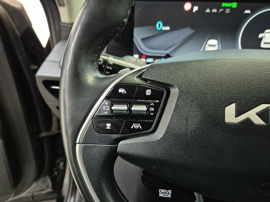 KIA EV6 2021 Negro - Importación desde Corea - HF Imports Iquique - Foto 15