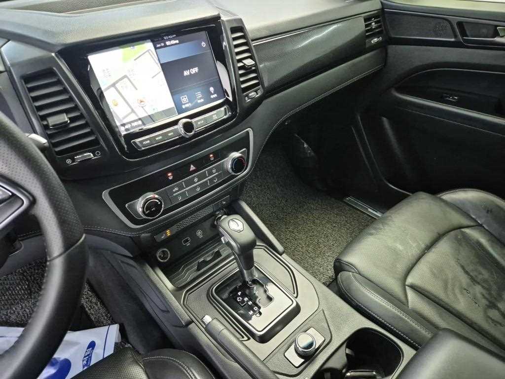 Ssangyong Rexton - Vista 10