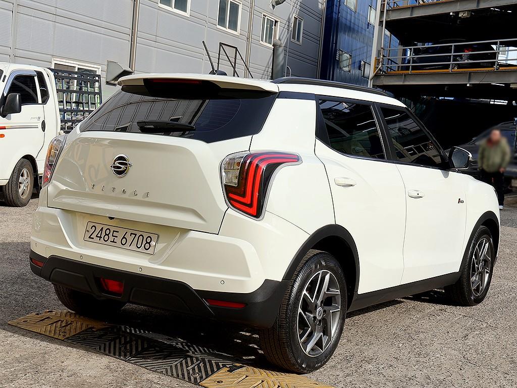 Ssangyong Tivoli - Vista 7