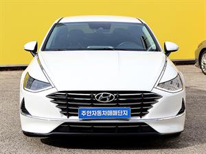 HYUNDAI Sonata - Vista 2