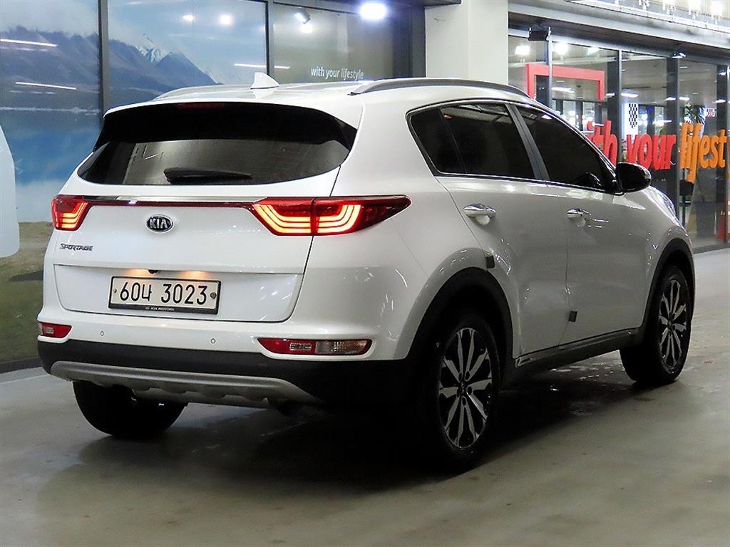 KIA Sportage - Vista 4