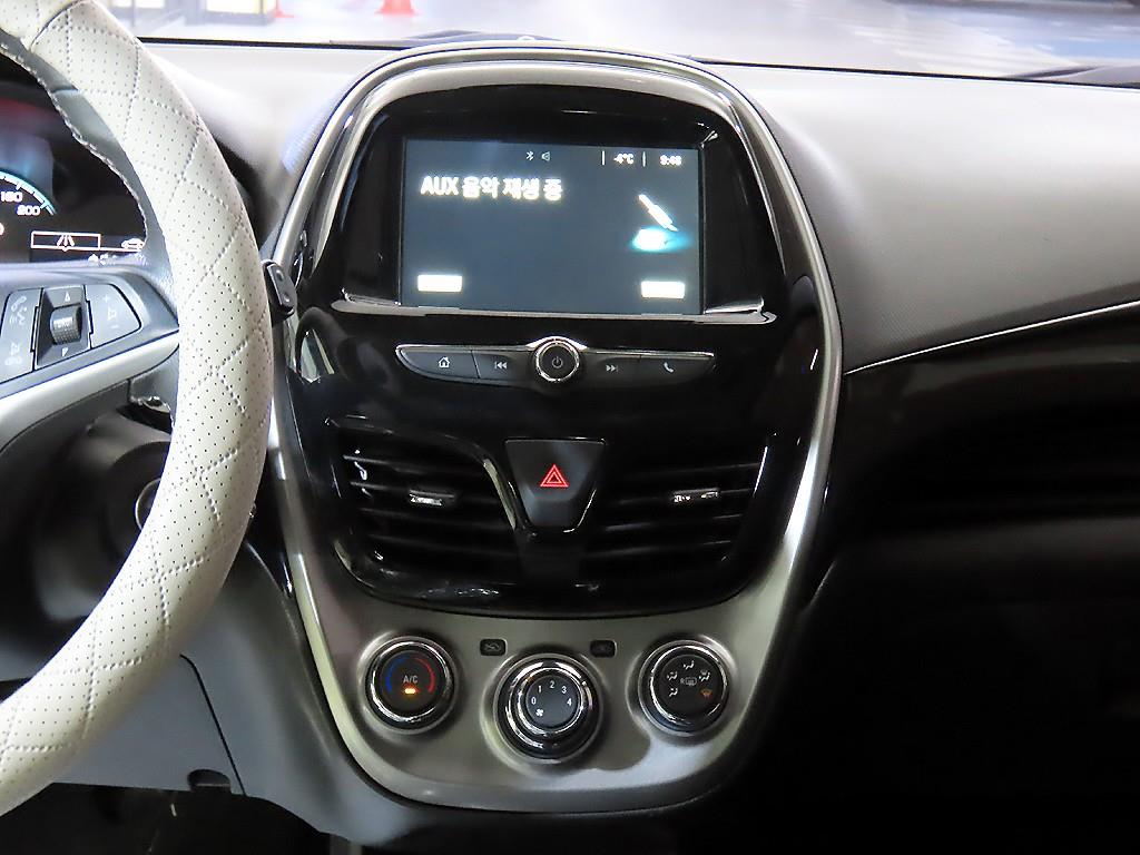 Chevrolet Spark - Vista 11