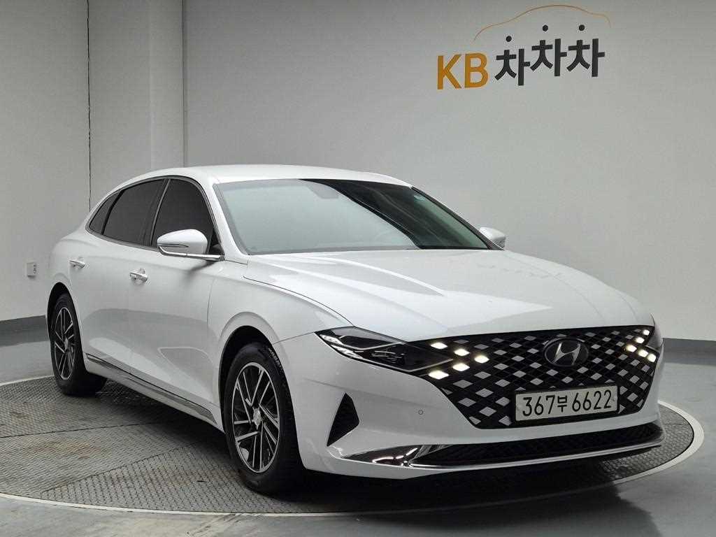 HYUNDAI Grandeur - Vista 4