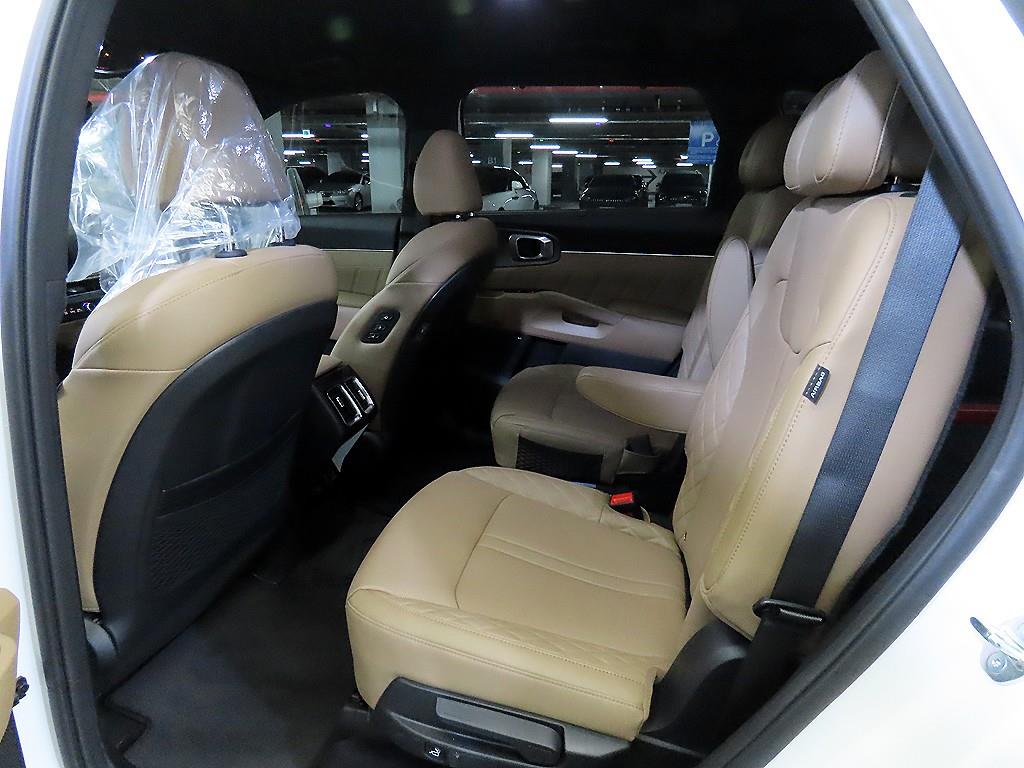 KIA Sorento - Vista 7