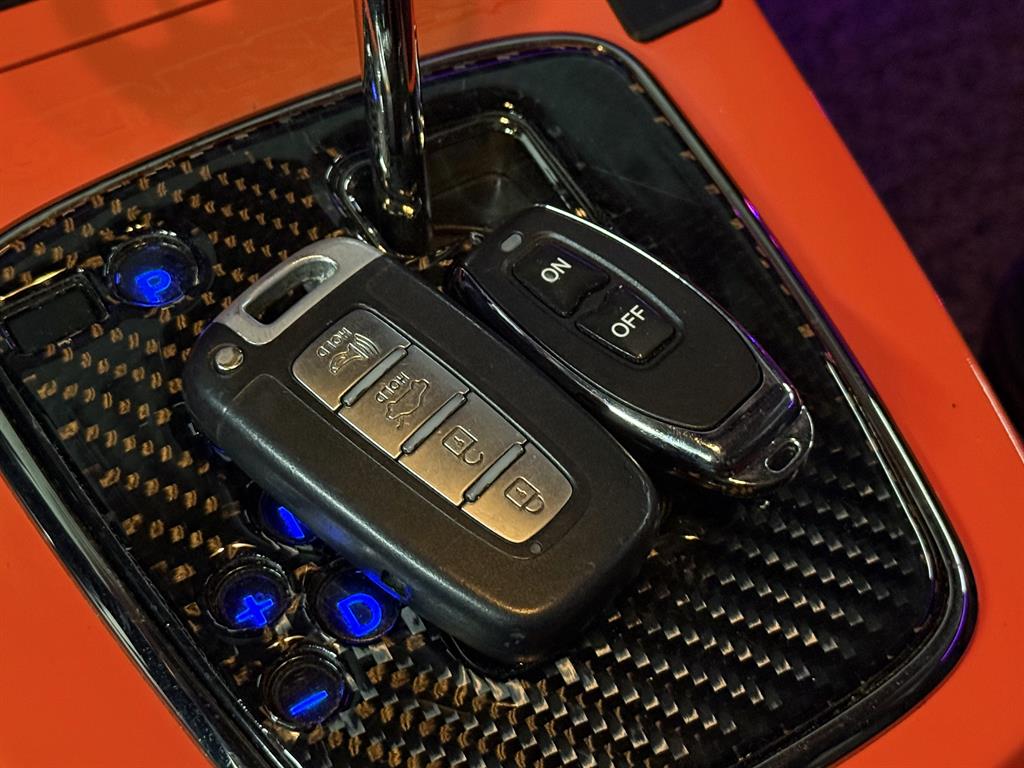 HYUNDAI Genesis 2011 Negro - Importación desde Corea - HF Imports Iquique - Foto 18