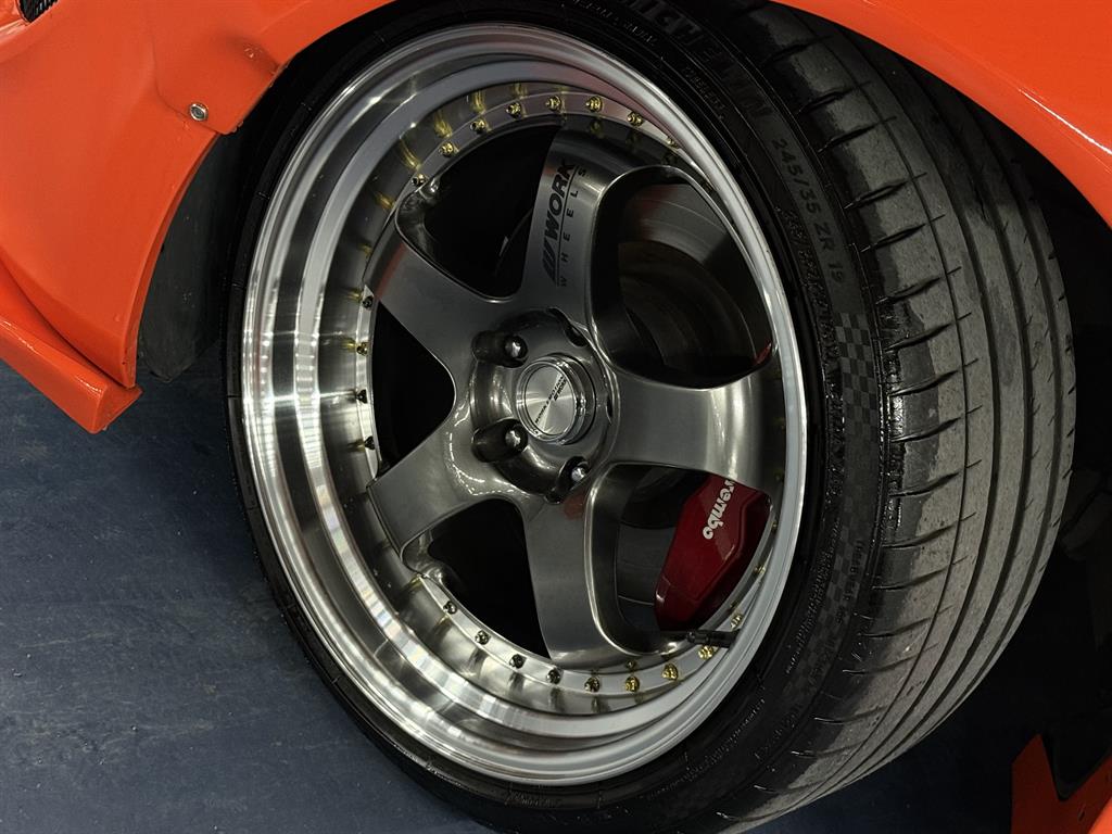 HYUNDAI Genesis - Vista 5