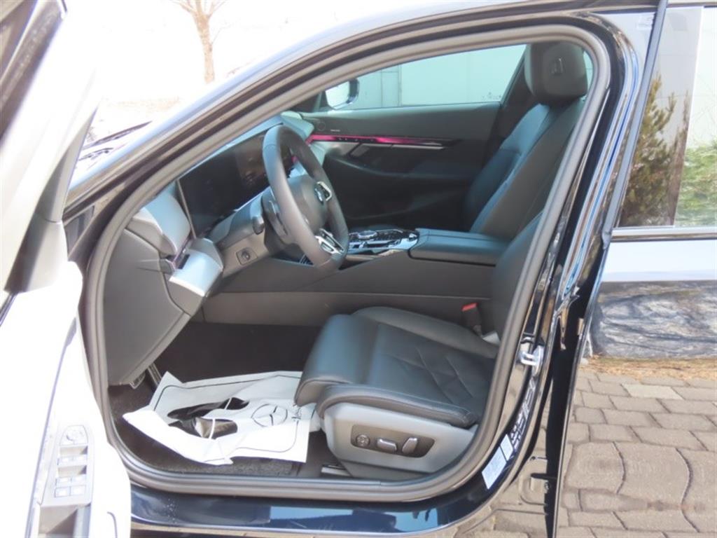 BMW 5 Series 2024 - Importación desde Corea - HF Imports Iquique - Foto 13