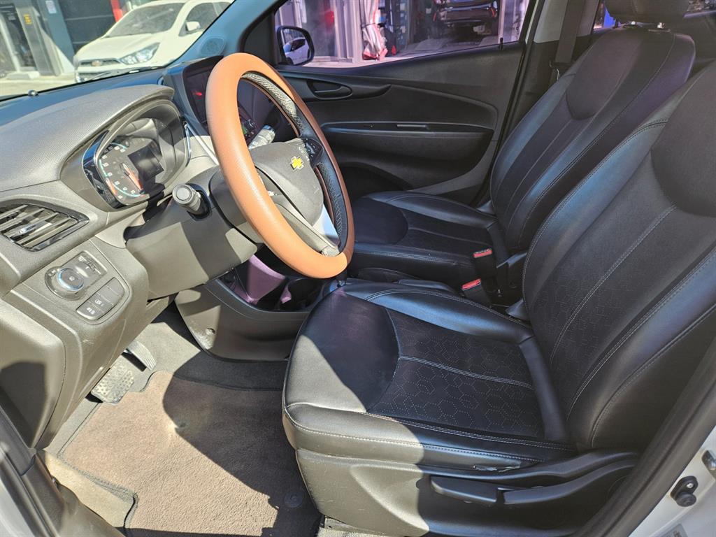 Chevrolet Spark - Vista 8