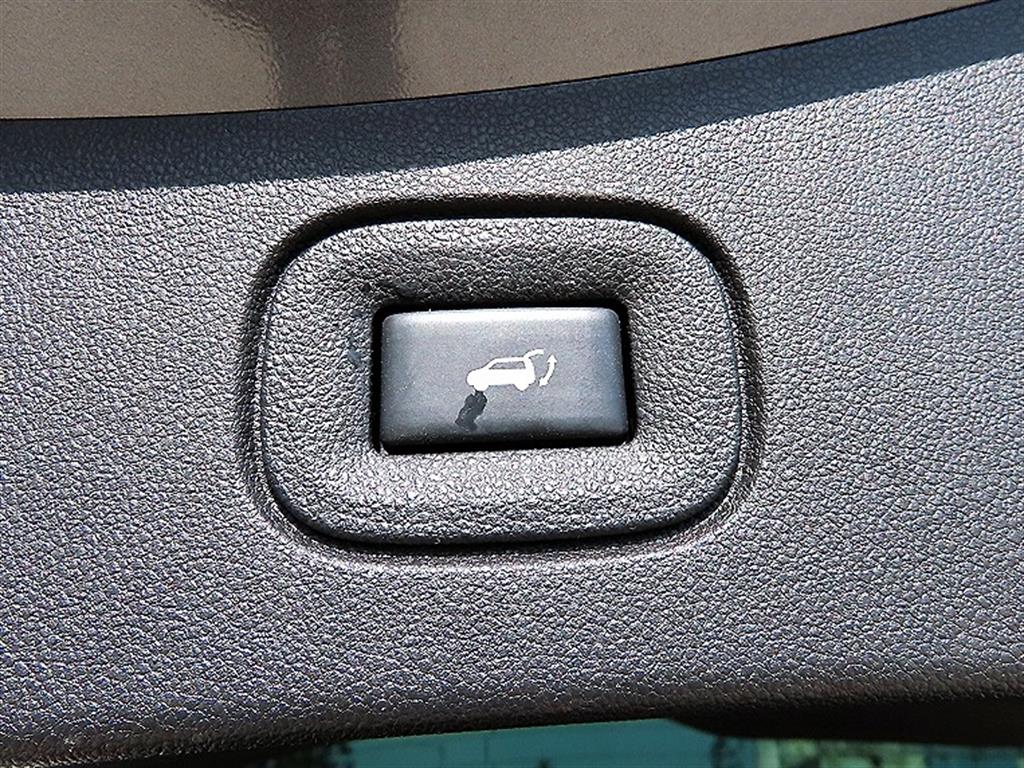 SAMSUNG QM6 2023 Gris - Importación desde Corea - HF Imports Iquique - Foto 17