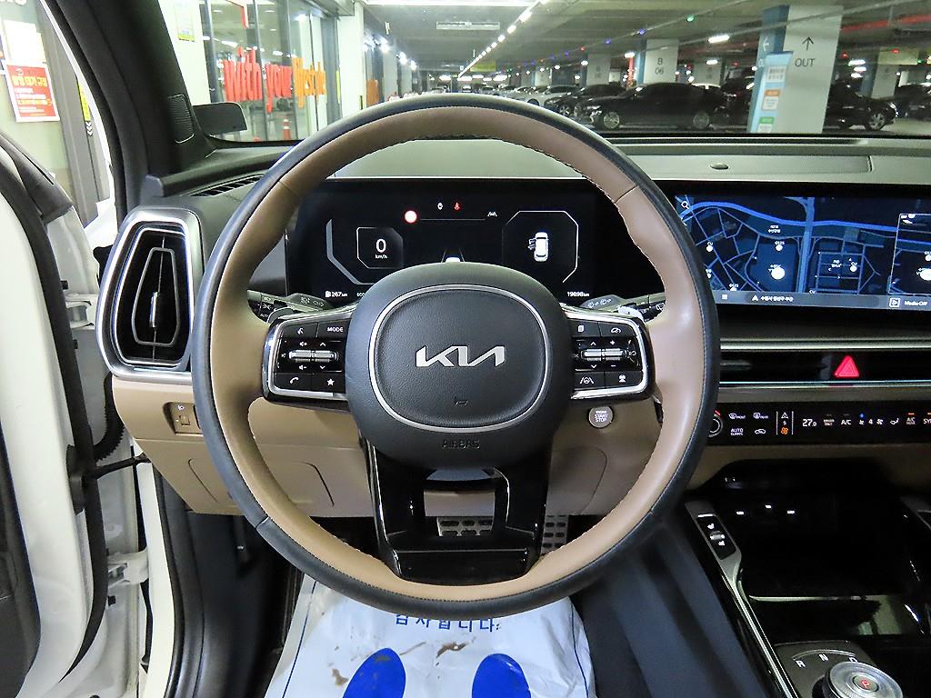 KIA Sorento - Vista 8