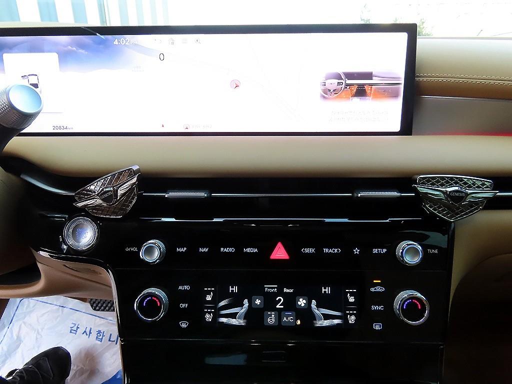 Genesis G80 - Vista 12