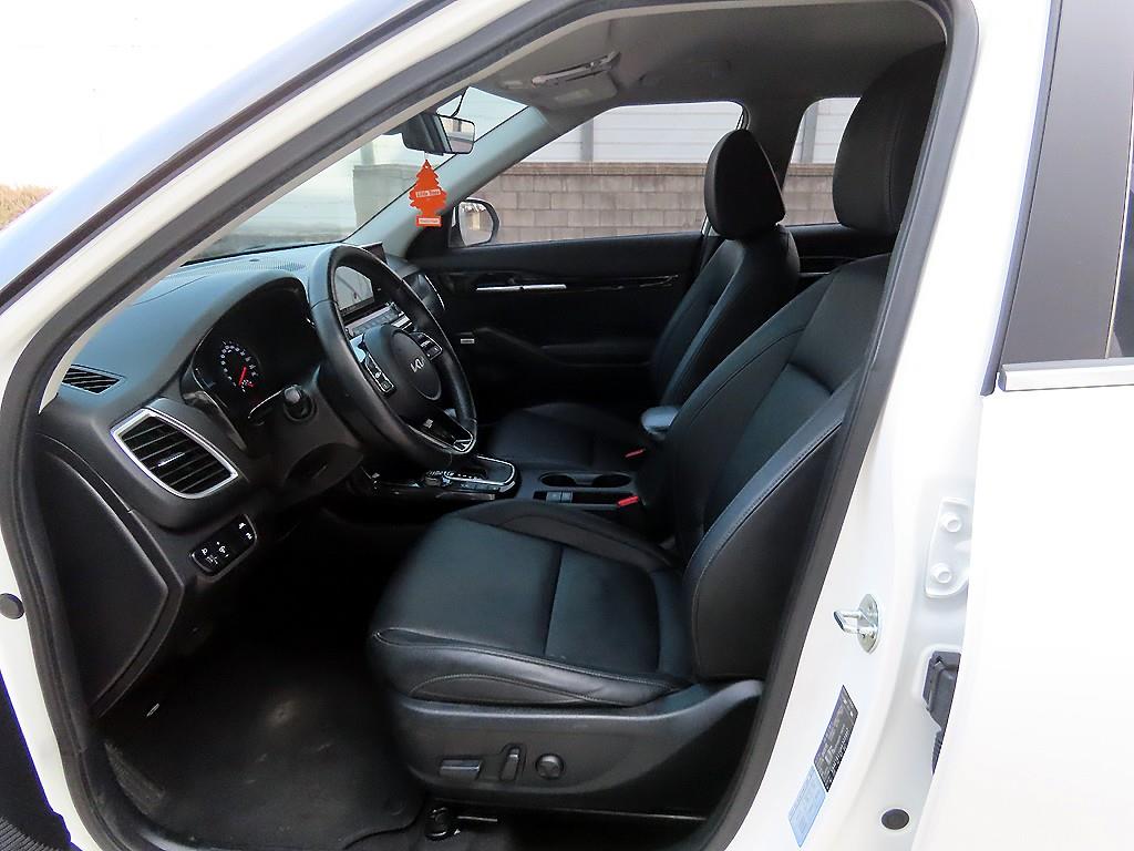 KIA Seltos - Vista 5