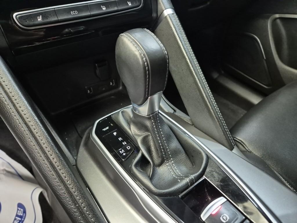 SAMSUNG QM6 - Vista 8