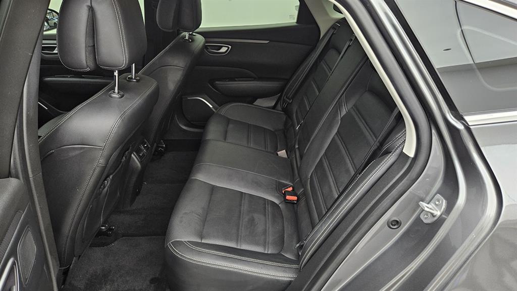 SAMSUNG SM6 - Vista 8