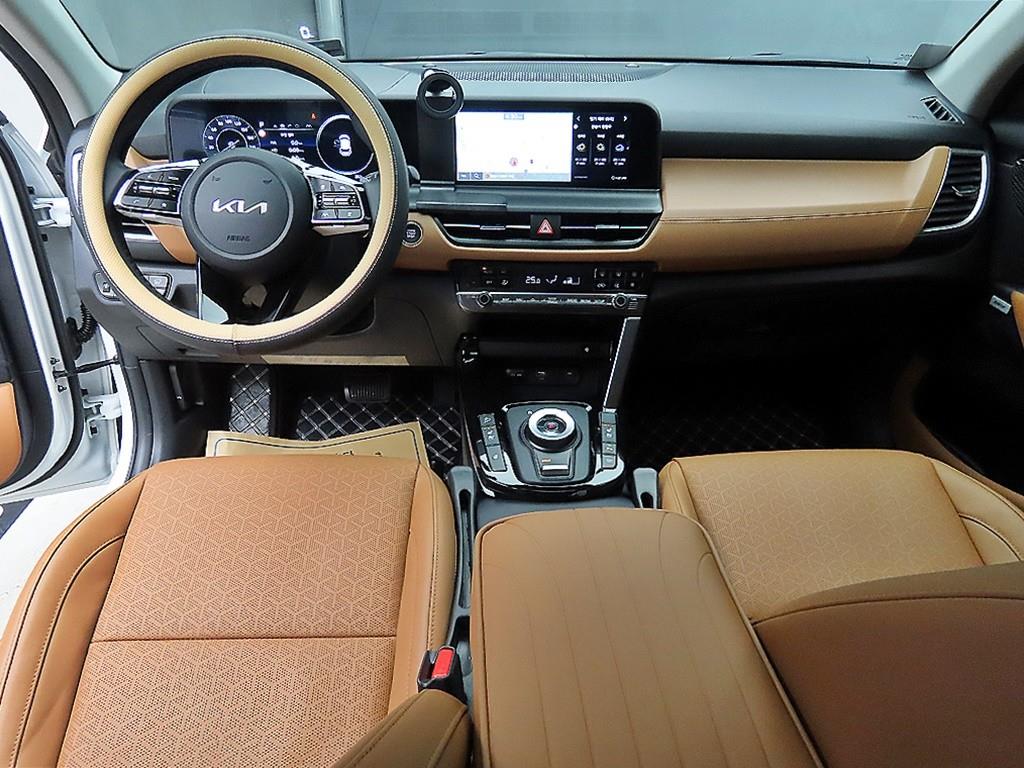 KIA Seltos - Vista 7