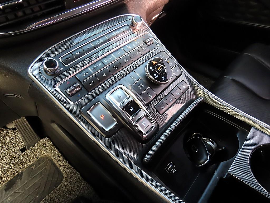 HYUNDAI Santa Fe - Vista 10