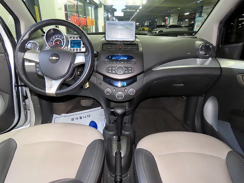 Chevrolet Spark - Vista 10