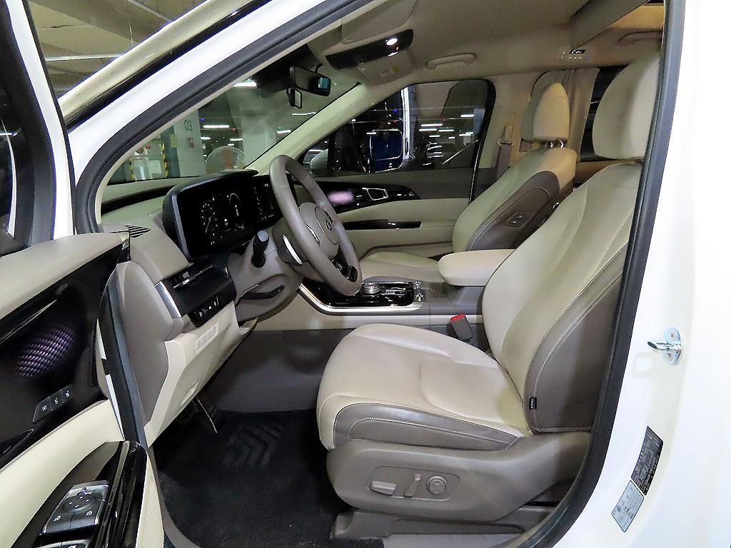 KIA Carnival - Vista 6