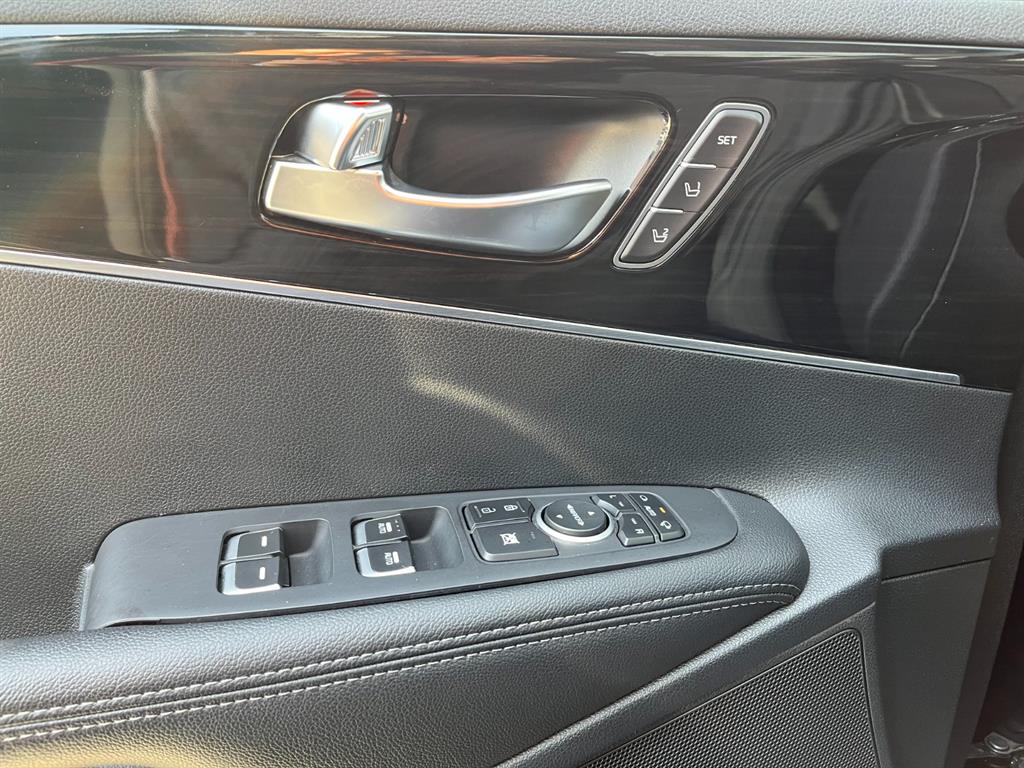 KIA Sorento - Vista 11