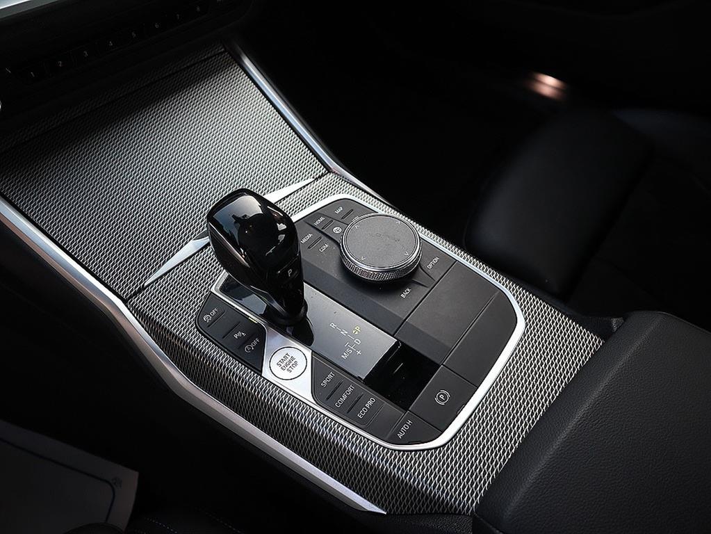 BMW 3 series 2021 Negro - Importación desde Corea - HF Imports Iquique - Foto 12